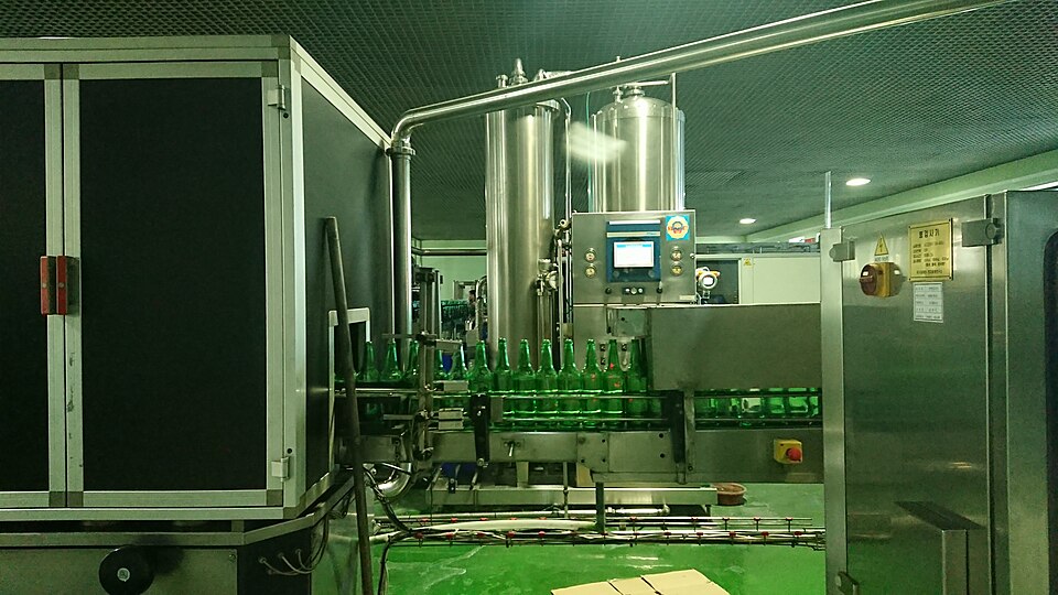 Mineral water bottling factory production line